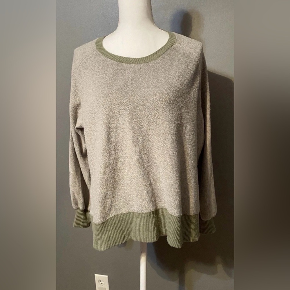 Arizona Jean Company Women's Sweatshirt